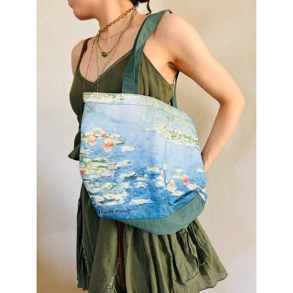 Claude Monet water Lilly’s Tote Bag